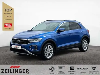 Gebraucht VW T-Roc Life 150 PS (110 kW) 2025 Ravennablau SUV