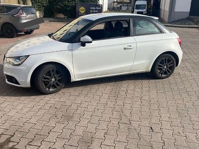Usata Audi A1 Design 86 CV (63 kW) 2012 Bianco Utilitaria
