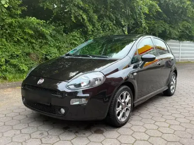 Gebraucht Fiat Punto Sport 77 PS (56 kW) 2012 Schwarz Kleinwagen