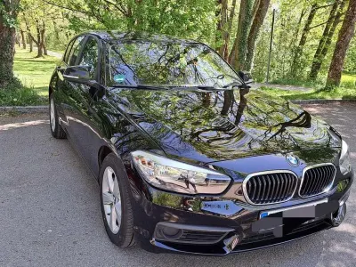 Gebraucht BMW 116 Advantage 109 PS (80 kW) 2019 Schwarz Kleinwagen