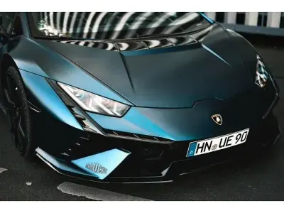 Gebraucht Lamborghini Huracán 640 PS (470 kW) 2024 Grau Coupé