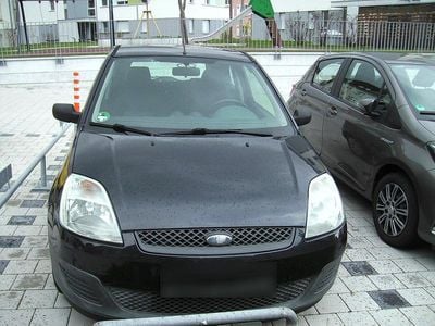 Gebraucht Ford Fiesta 60 PS (44 kW) 2006 Schwarz Kleinwagen