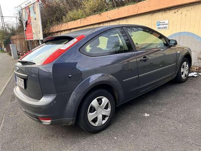 Blau Gebraucht 2006 Ford Focus Limousine | 1.750 € (Fairer Preis)