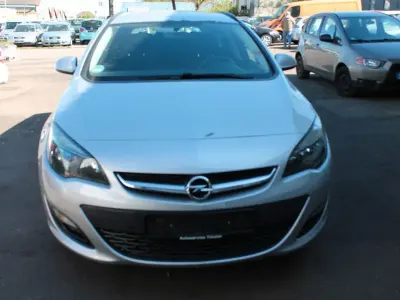Brugt Opel Astra Edition 165 HK (121 kW) 2014 Sølv Stationcar