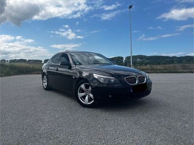 BMW 525