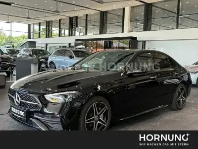 Gebraucht Mercedes C220 AMG 197 PS (144 kW) 2026 Schwarz Limousine
