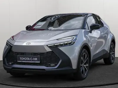 Gebraucht Toyota C-HR 140 PS (102 kW) 2025 Silber SUV