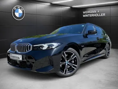 Begagnad BMW 330e Shadowline 292 HK (214 kW) 2023 Svart Kombi
