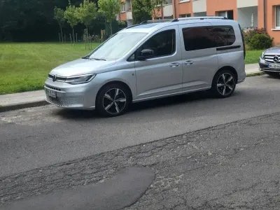 Gebraucht VW Caddy 122 PS (89 kW) 2022 Silber Van / Kleinbus