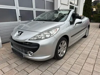 Gebraucht Peugeot 207 CC Sport 120 PS (88 kW) 2007 Silber Cabrio