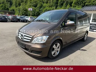 Gebraucht Mercedes Viano Edition 163 PS (119 kW) 2013 Braun Van / Kleinbus