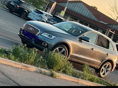 Gebraucht Audi Q5 177 PS (130 kW) 2014 Grau SUV