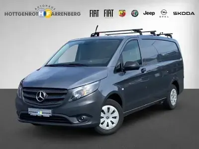 Gebraucht Mercedes Vito 163 PS (119 kW) 2023 Grau Van