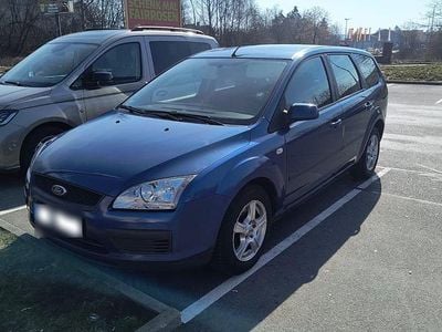 Second-hand Ford Focus 100 CP (73 kW) 2007 Albastru Break