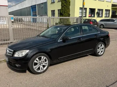 Gebraucht Mercedes C200 184 PS (135 kW) 2009 Schwarz Limousine