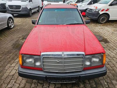 Gebraucht Mercedes 200 105 PS (77 kW) 1988 Rot Kombi
