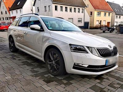 Usata Skoda Octavia Premium Edition 150 CV (110 kW) 2018 Bianco Station wagon