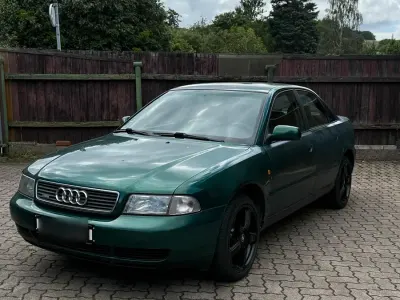Gebraucht Audi A4 101 PS (74 kW) 1998 Grün Limousine