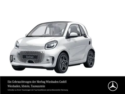 Second-hand Smart ForTwo Electric Drive Exclusive 60 kW (82 CP) 2021 Alb