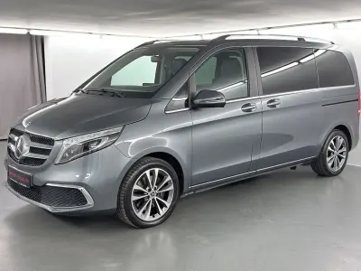Używany Mercedes V250 Avantgarde Edition 190 KM (139 kW) 2021 Szary Minivan