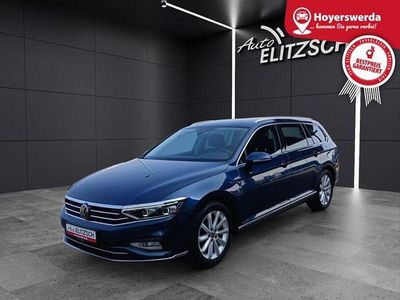 Gebraucht VW Passat Elegance 150 PS (110 kW) 2023 Aquamarinblau metallic Kombi