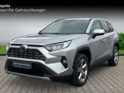 Gebraucht Toyota RAV4 Hybrid Team 218 PS (160 kW) 2020 Lichtsilber metallic SUV
