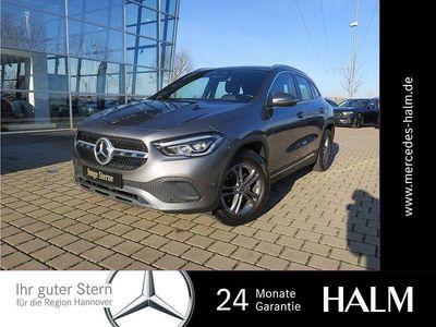 Gebraucht Mercedes GLA200 Progressive 163 PS (119 kW) 2021 Grau SUV