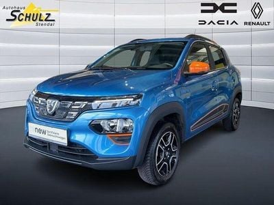 Second-hand Dacia Spring Comfort Plus 33 kW (45 CP) 2022 Albastru Hatchback