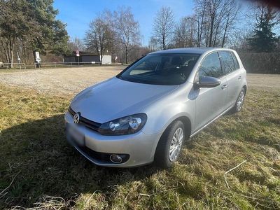 Gebraucht VW Golf VI Trendline 80 PS (58 kW) 2011 Silber Kleinwagen