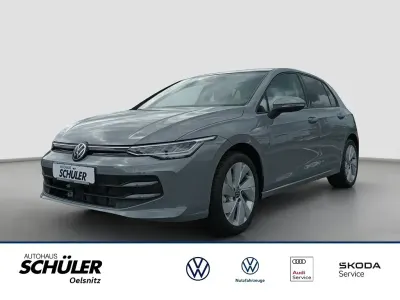 Gebraucht VW Golf VIII Life 116 PS (85 kW) 2024 Grau (mondsteingrau uni) Limousine