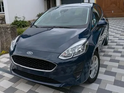Gebraucht Ford Fiesta 85 PS (62 kW) 2018 Blau Kleinwagen