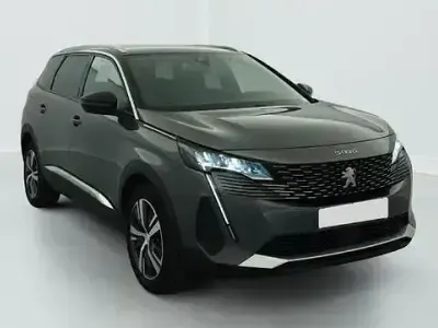 Gebraucht Peugeot 5008 Allure 136 PS (100 kW) 2024 Andere SUV
