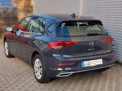 Gebraucht VW Golf VIII Style 150 PS (110 kW) 2021 Grau Limousine