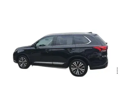 Gebraucht Mitsubishi Outlander 150 PS (110 kW) 2019 Schwarz metallic SUV