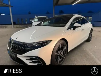 Gebraucht Mercedes EQS450+ AMG 264 kW (360 PS) 2023 Manufaktur diamantweiß bright Limousine