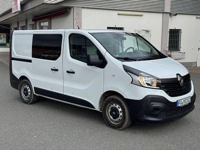 Gebraucht Renault Trafic 120 PS (88 kW) 2015 Weiß Van / Kleinbus