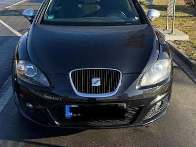 Gebraucht Seat Leon 105 PS (77 kW) 2010 Schwarz Kleinwagen