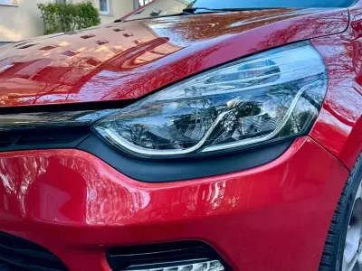 Gebraucht Renault Clio 120 PS (88 kW) 2014 Rot Kombi