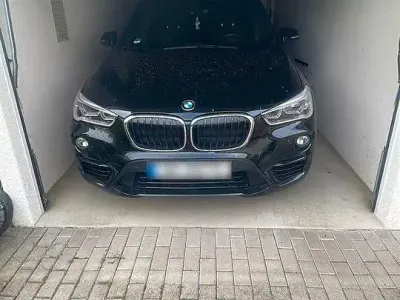 Gebraucht BMW X1 150 PS (110 kW) 2018 Schwarz SUV