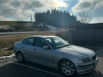 Gebraucht BMW 323 170 PS (125 kW) 1998 Limousine