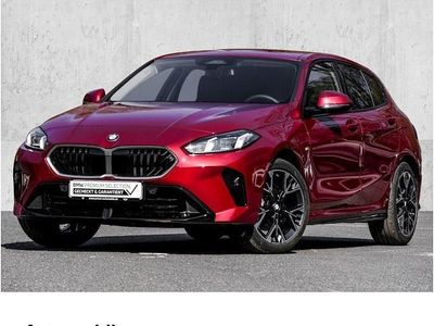 Usata BMW 120 Shadowline 170 CV (125 kW) 2025 Rosso Utilitaria