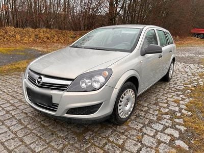 Gebraucht Opel Astra 90 PS (66 kW) 2010 Braun Kombi