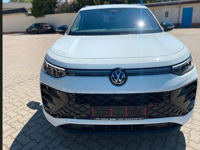 Gebraucht VW Tayron R-line 272 PS (200 kW) 2025 Weiß SUV