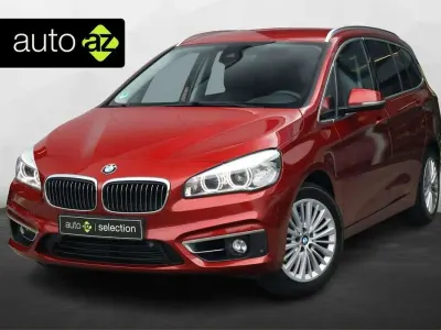 Gebraucht BMW 218 Executive 136 PS (100 kW) 2017 Flamencorot brillanteffekt met Van / Kleinbus