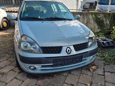 Renault Clio II