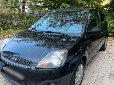 gebraucht Ford Fiesta 