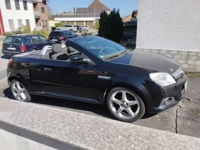 Gebraucht Opel Tigra Sport 90 PS (66 kW) 2005 Schwarz Cabrio