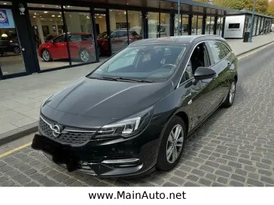 Usata Opel Astra Business Elegance 122 CV (89 kW) 2021 Nero Station wagon