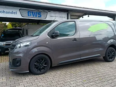 Gebraucht Opel Vivaro Edition 122 PS (89 kW) 2021 Grau Van / Kleinbus