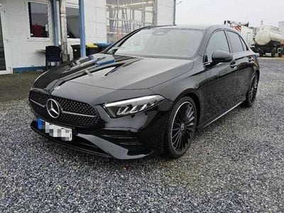 Gebraucht Mercedes A200 AMG line 150 PS (110 kW) 2025 Kosmosschwarz metallic Limousine